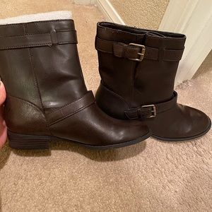 Liz& Co chocolate brown boots